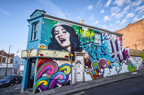 More than 300 graffiti artists and illustrators will visit Bristol 